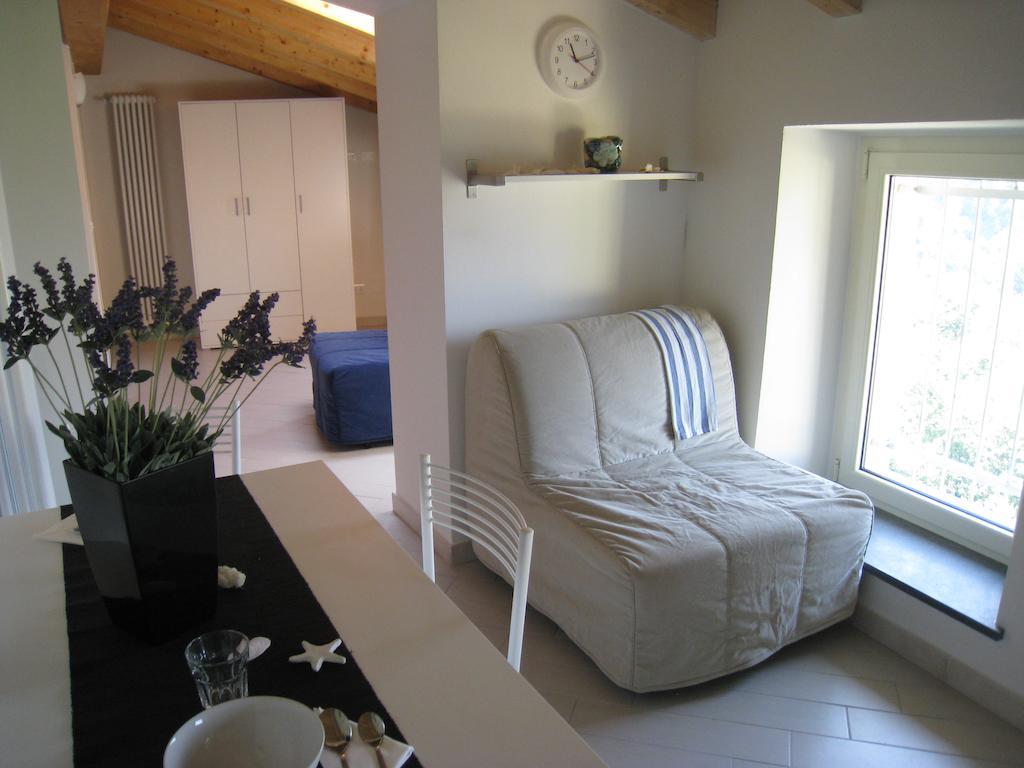 Casa Vacanze Albachiara Massa  Szoba fotó