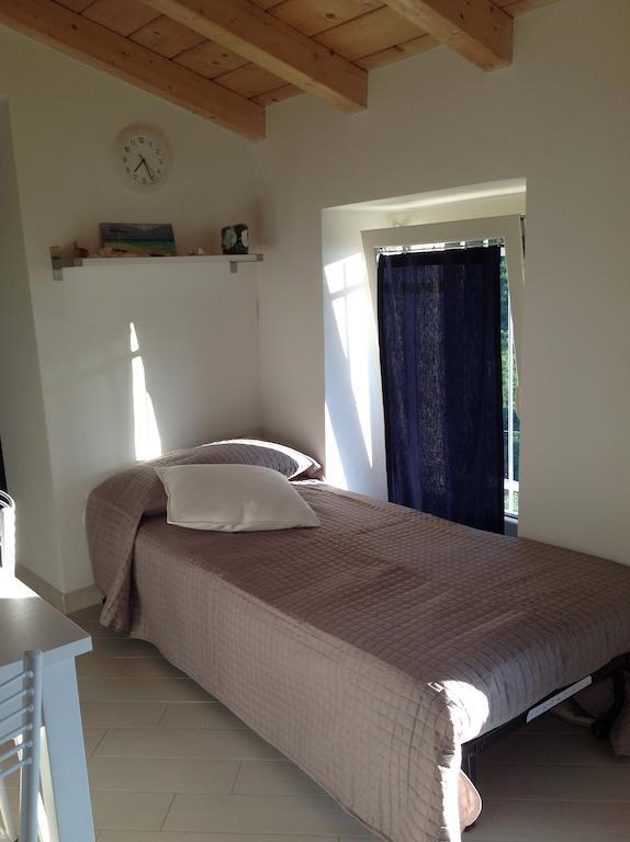 Casa Vacanze Albachiara Massa  Szoba fotó